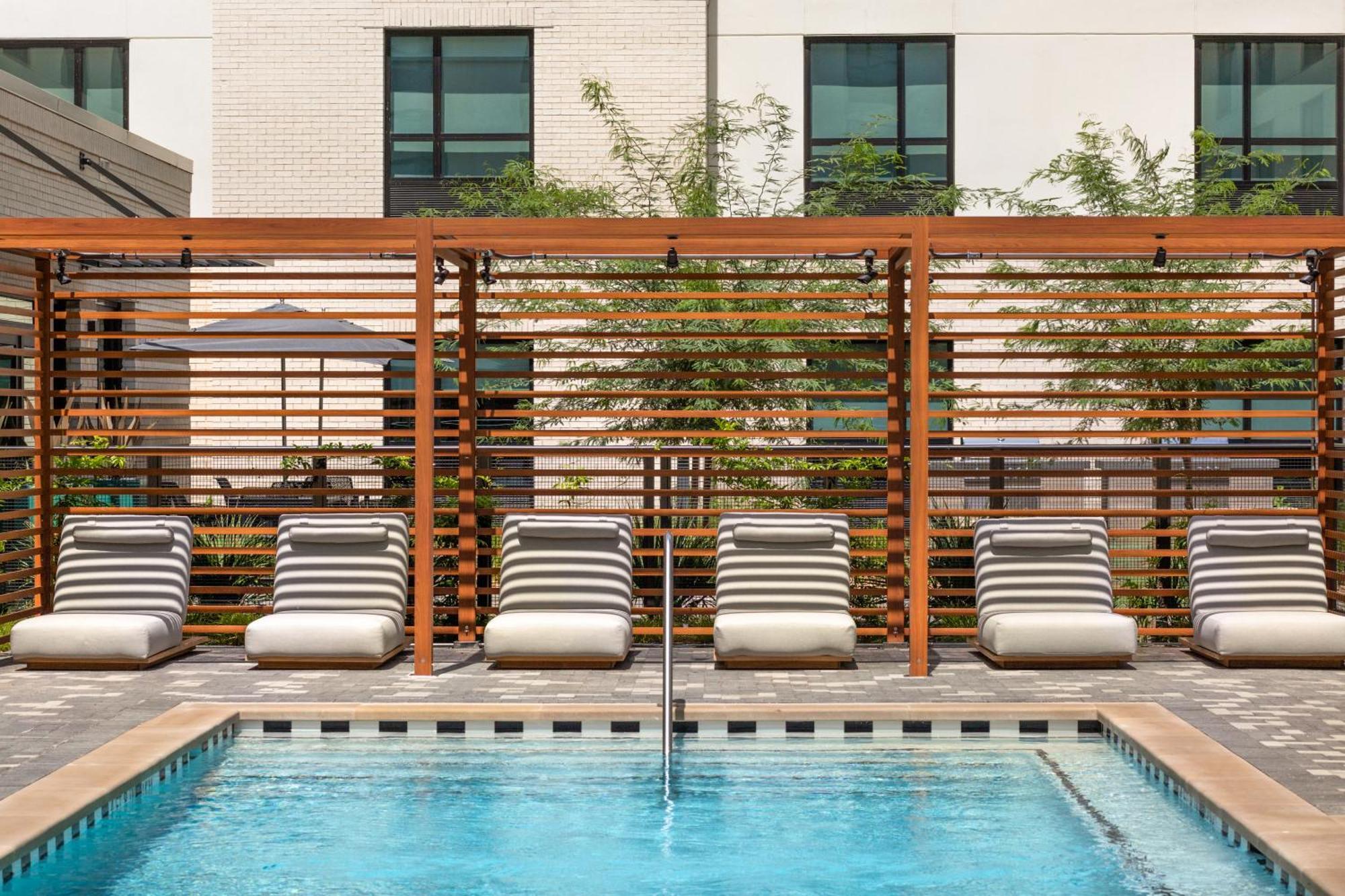 Hampton By Hilton East Austin - Near Ut And Capitol Hotel Exterior photo